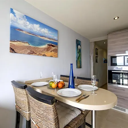 El Rincon Harbour View *