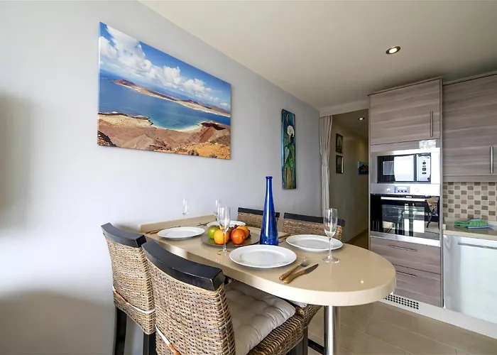 El Rincon Harbour View *